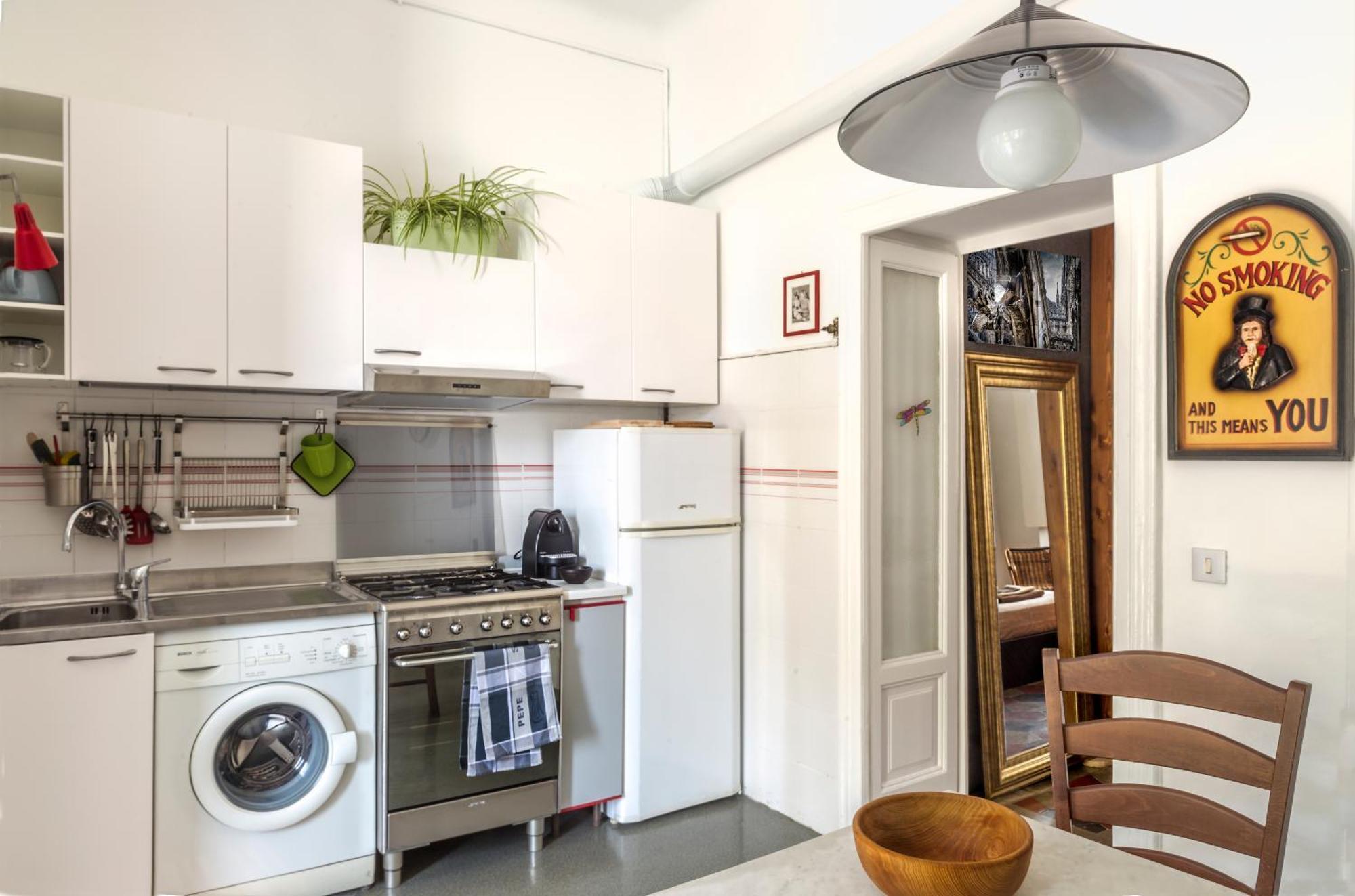 Typical Milanese Flat — Photos 1